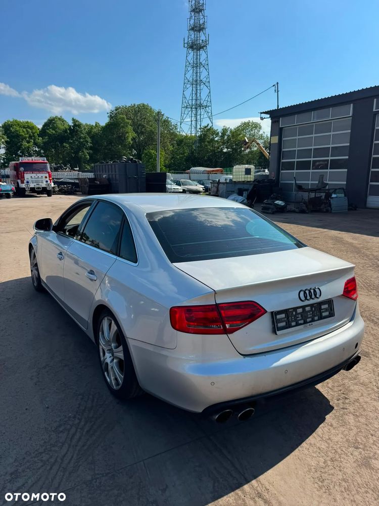 Audi A4 B8 NA CZĘŚCI Kolor: LX7W - 3