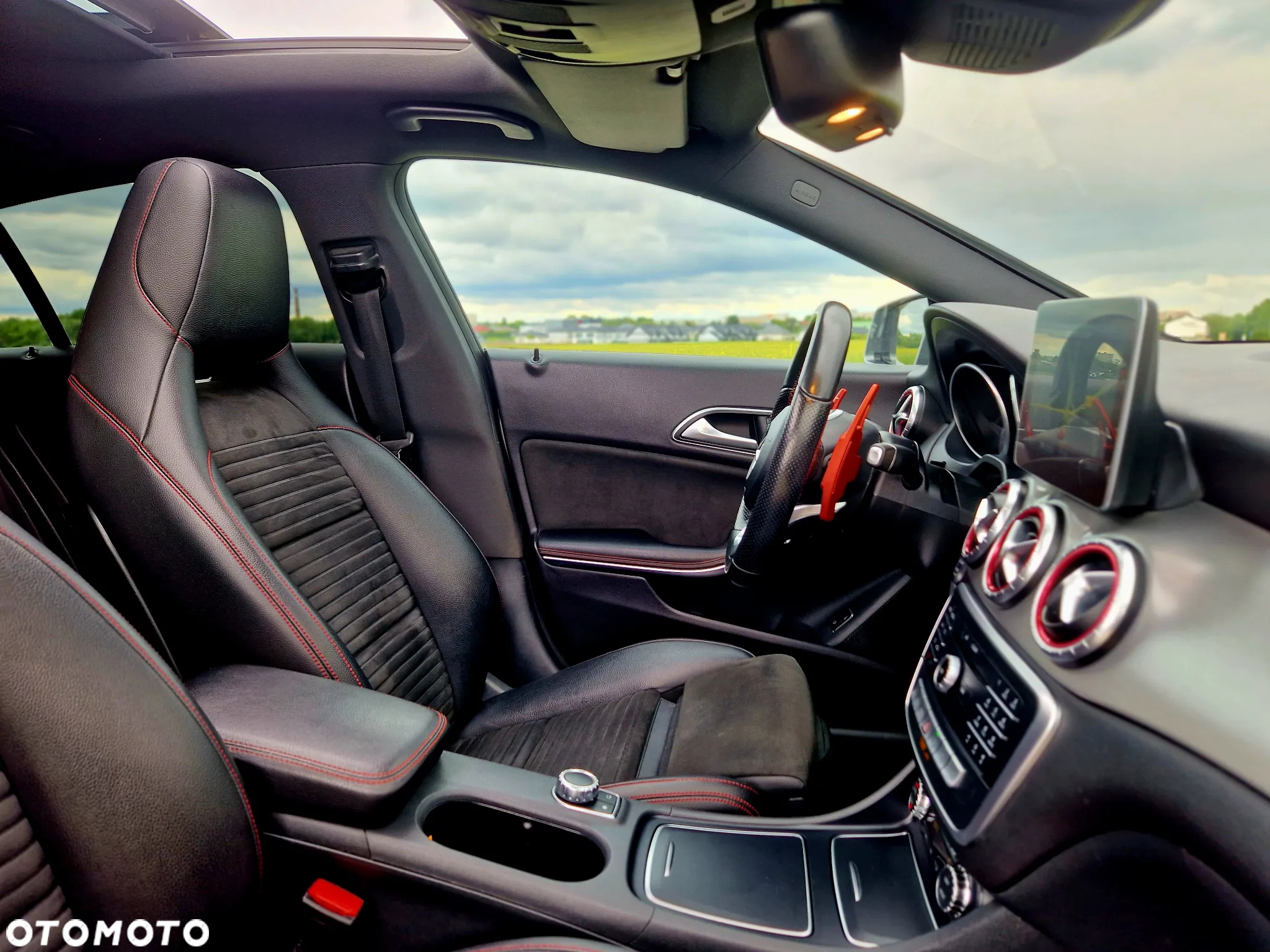 Mercedes-Benz CLA 250 4-Matic AMG Line - 20