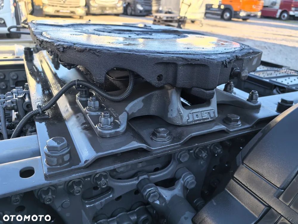 Mercedes-Benz Actros 1845 LS * BigSpace * Skóra * Klima postojowa * Bi-Xenon - 10