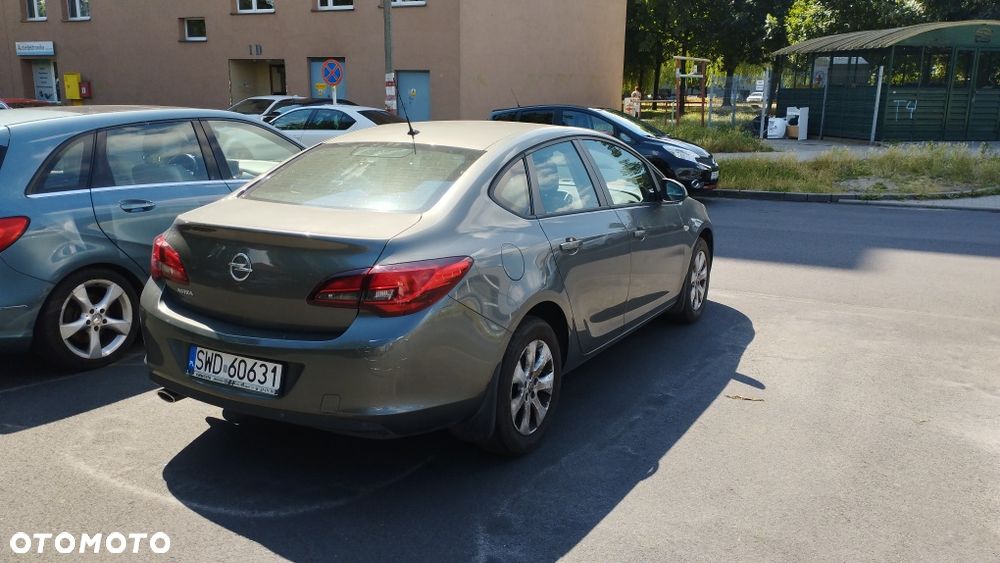 Opel Astra - 5
