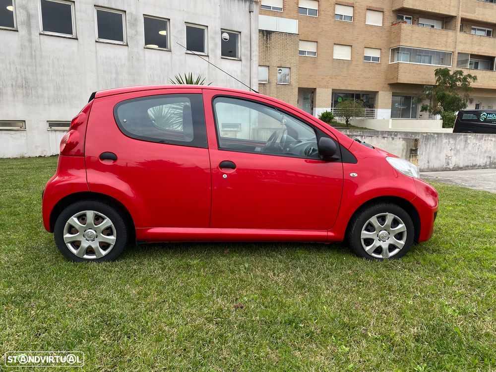 Peugeot 107 1.0 Trendy - 3