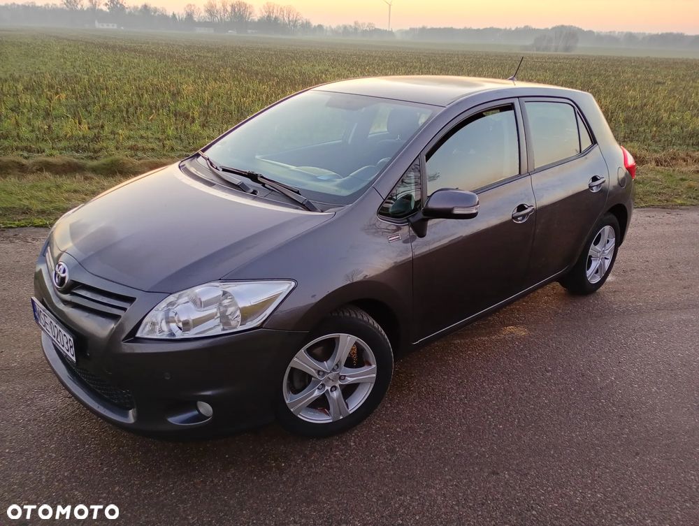 Toyota Auris 1.6 Premium Comfort MS - 18