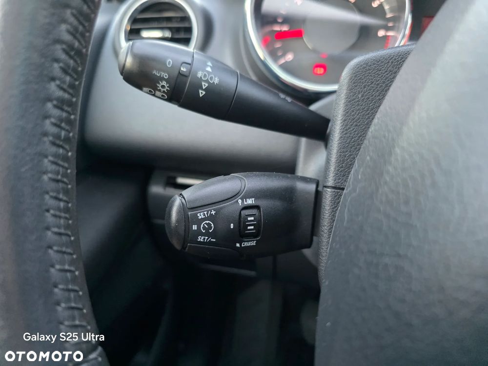 Peugeot 5008 - 35