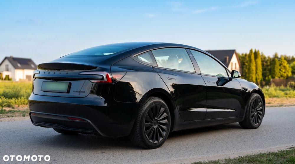 Tesla Model 3 Long Range AWD Premium - 3