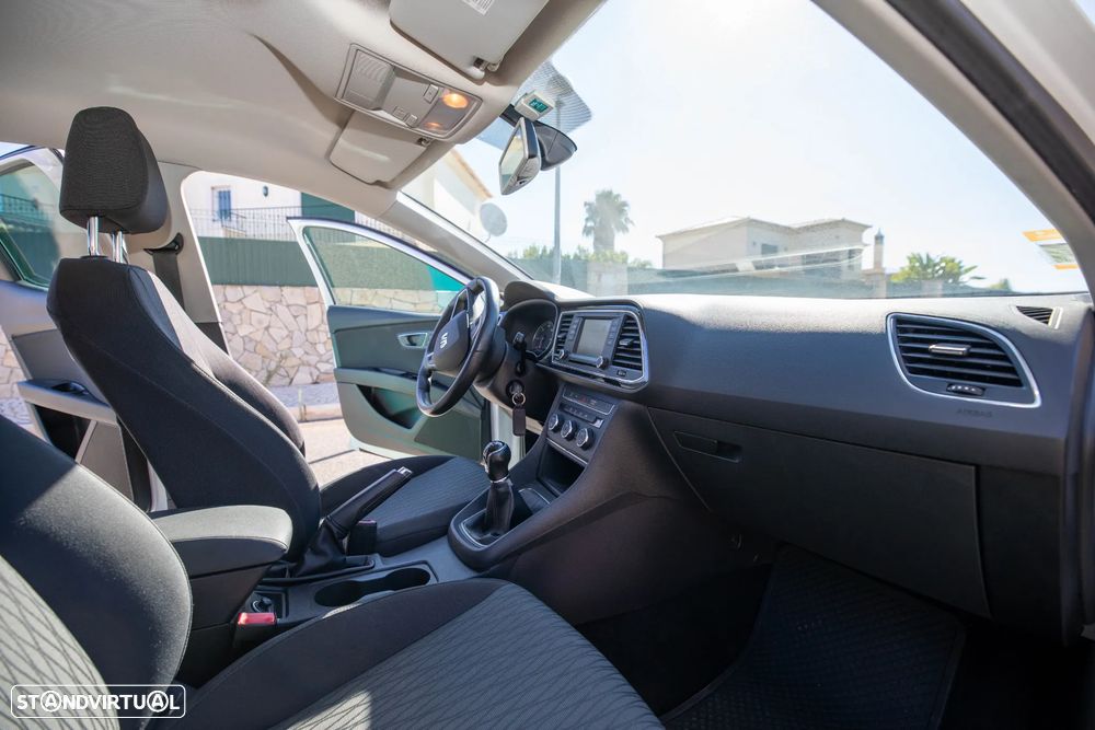 SEAT Leon 1.6 TDI Ecomotive Reference - 10