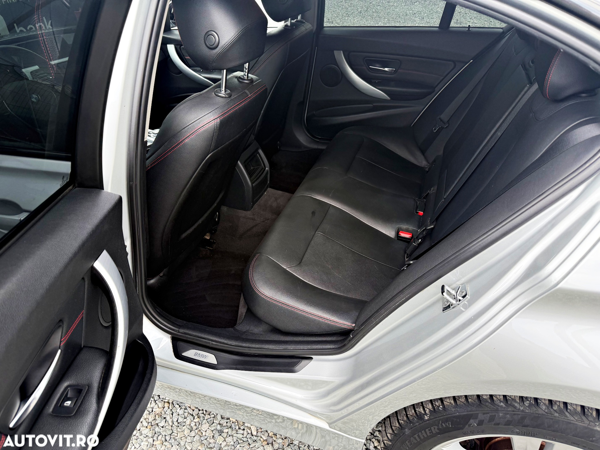 BMW Seria 3 320d Aut. - 16