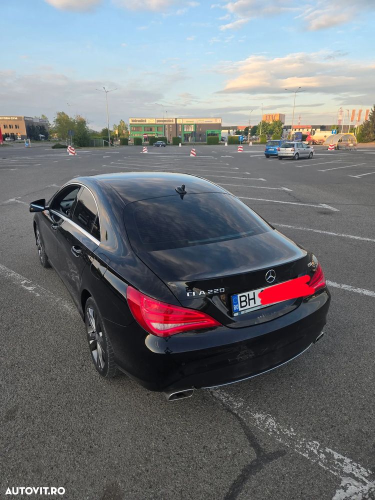 Mercedes-Benz CLA 220 - 9