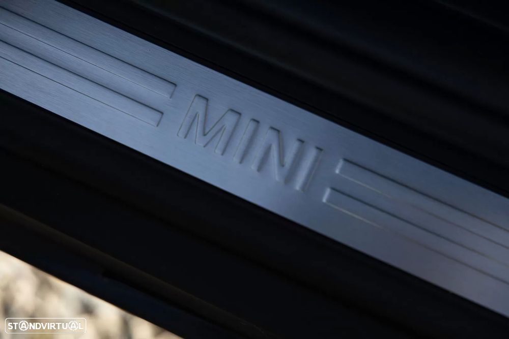 MINI 3 Portas Cooper Auto - 14