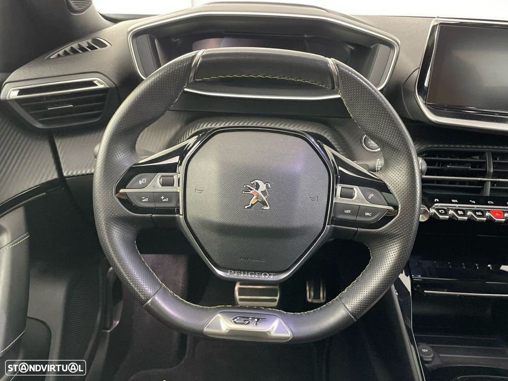 Peugeot e-2008 50 kWh GT - 14
