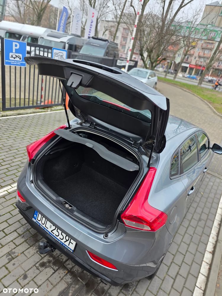 Volvo V40 - 11