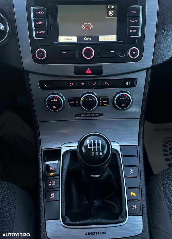 Volkswagen Passat - 10