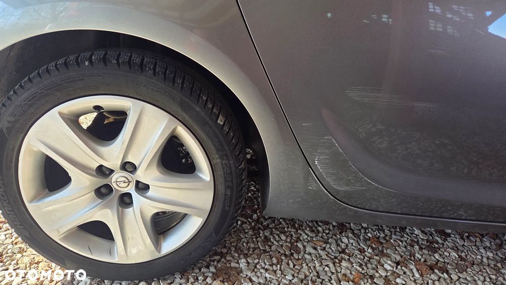 Opel Astra 1.4 T Cosmo - 8