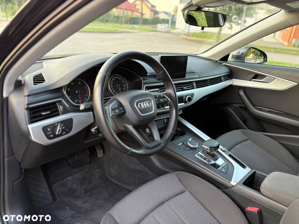 Audi A4 Avant 2.0 TDI S tronic - 7