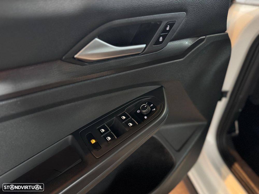 VW Golf GTI 2.0 TSI OPF DSG Performance - 4