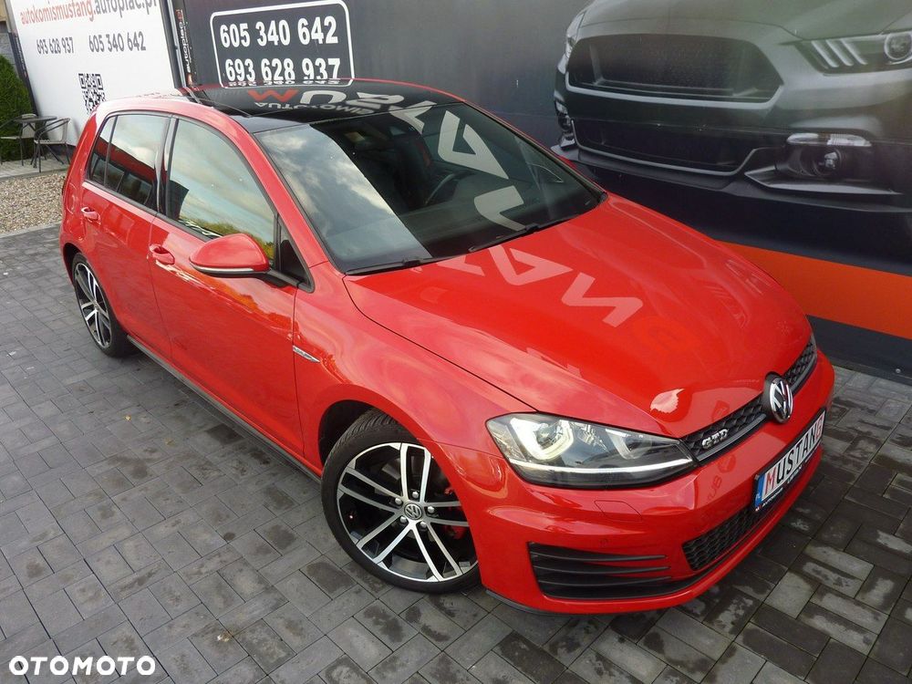 Volkswagen Golf - 9