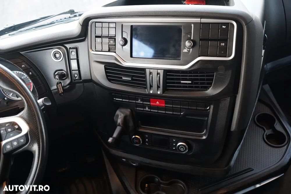 Iveco S-WAY / 530 / RETARDER / I-PARK COOL / - 29