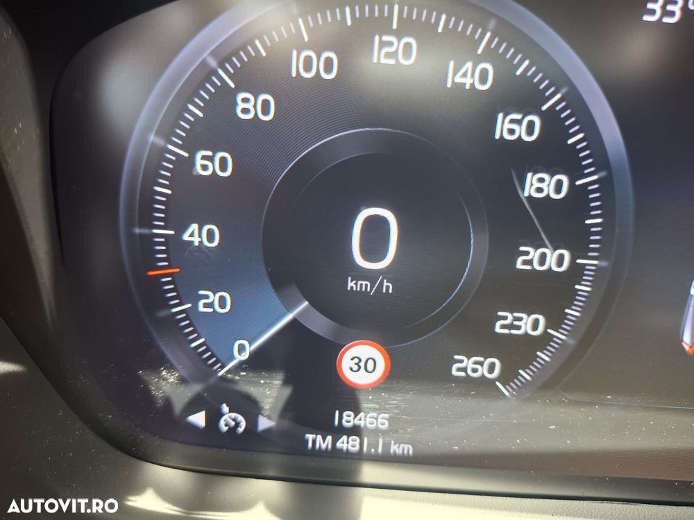 Volvo XC 40 T3 Base - 7