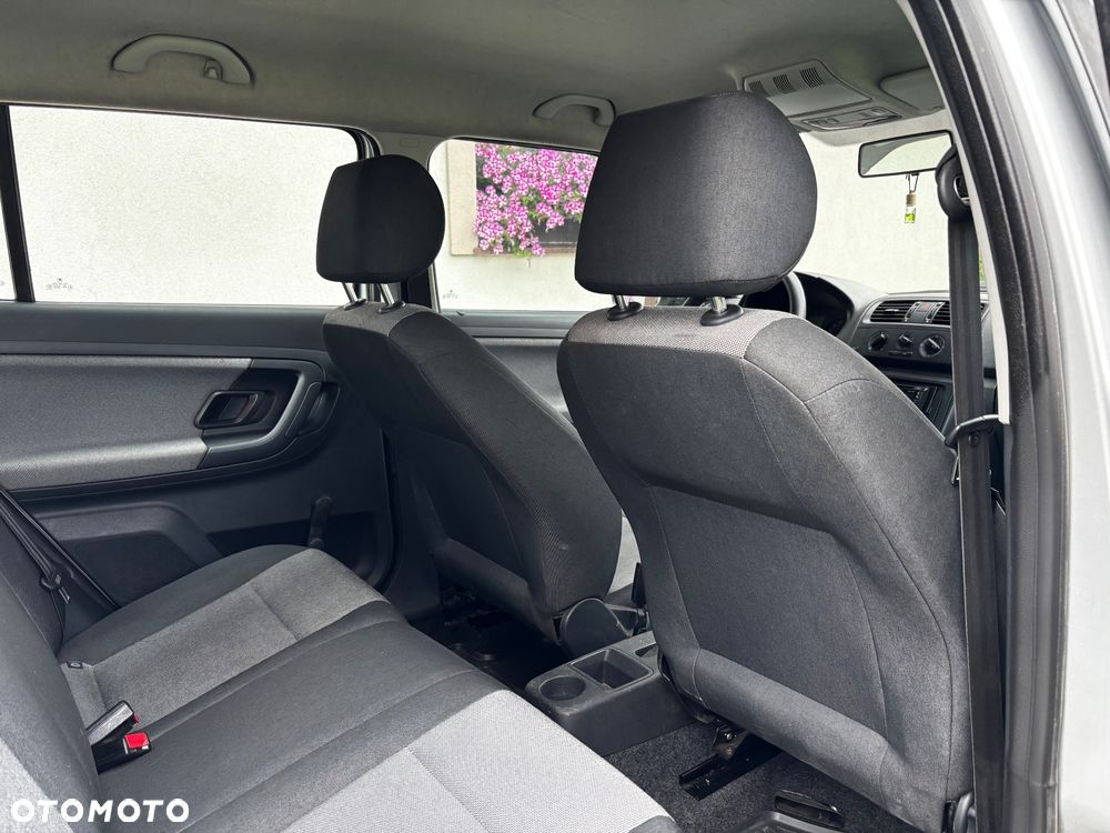 Skoda Fabia - 4