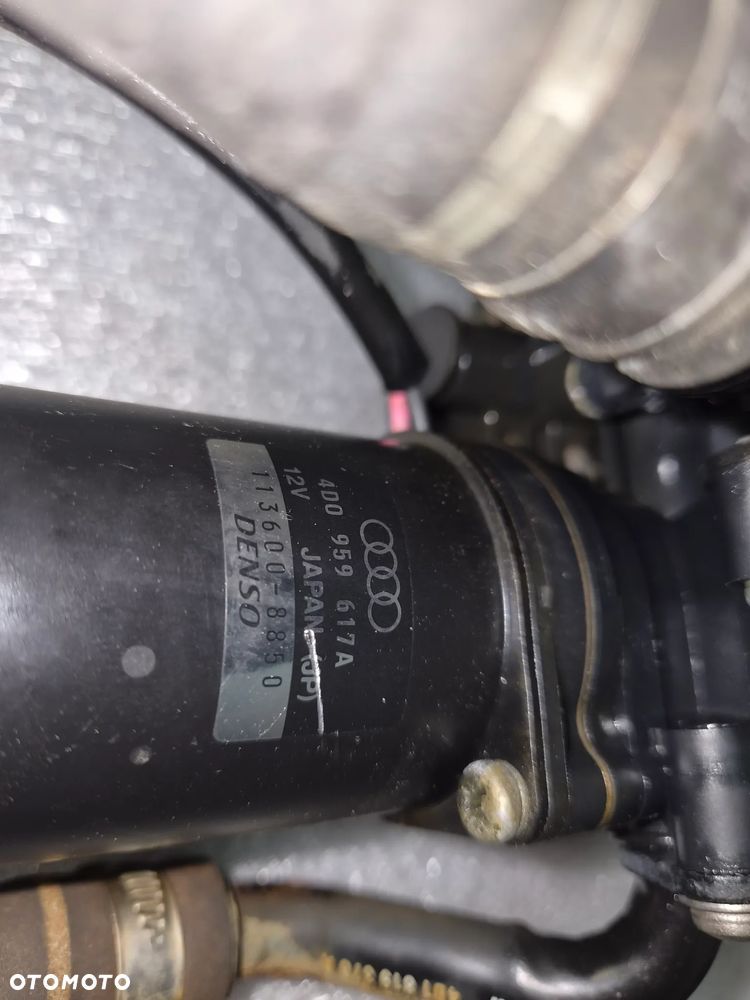 Zaworki ogrzewnia nagrzewnicy Audi A8 D2 -671F - 3