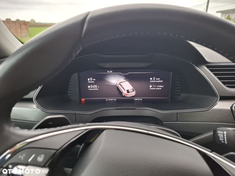 Skoda Superb 2.0 TDI SCR Style DSG - 9