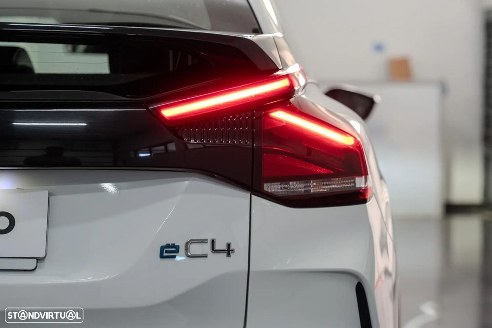 Citroën e-C4 50 kWh Plus - 8