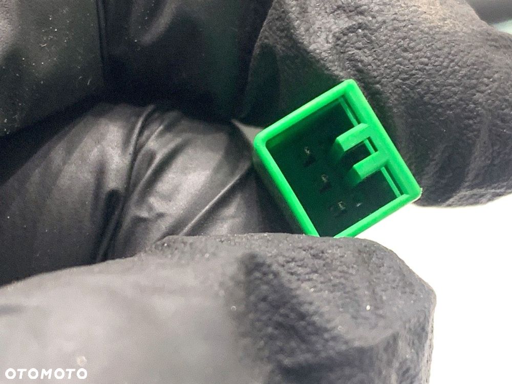 LUSTERKO WEWNĘTRZNE  VOLVO S90 II (234) 2016 - 2022 T8 Hybrid AWD 223 kW [303 KM] Hybryda silnik - 4