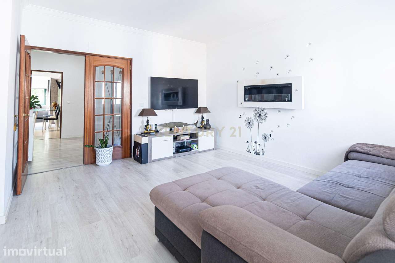 Apartamento T3 na sobreda com possibilidade de DUPLEX - Grande imagem: 4/43