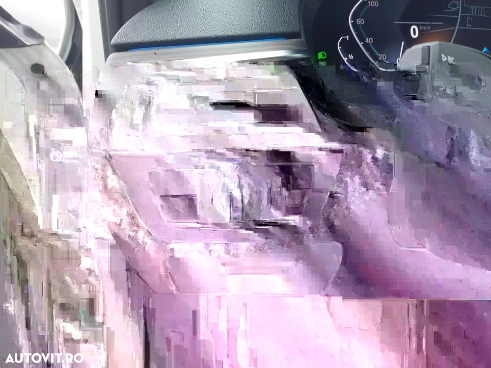 BMW Seria 5 530e xDrive Touring Aut. Luxury Line - 12