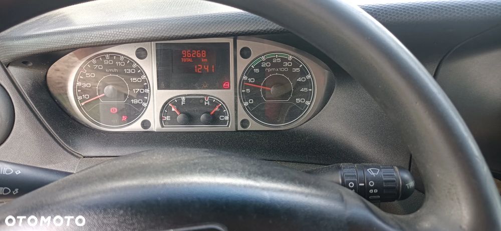Iveco Daily 35 C15 - 5