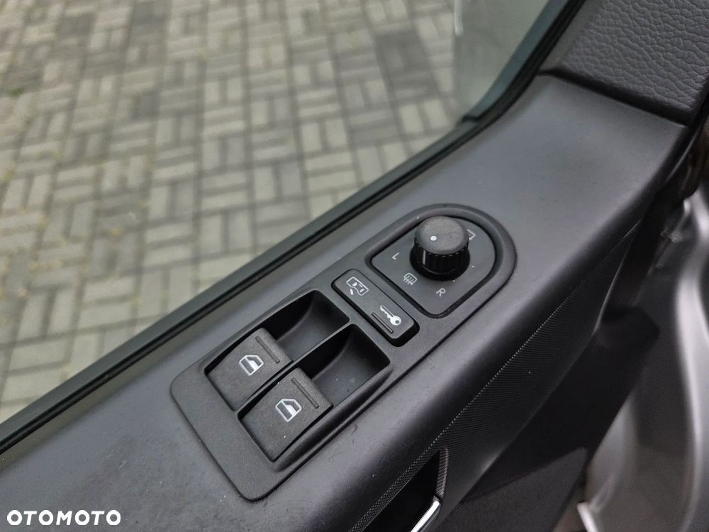 Volkswagen Multivan L1 Highline - 36