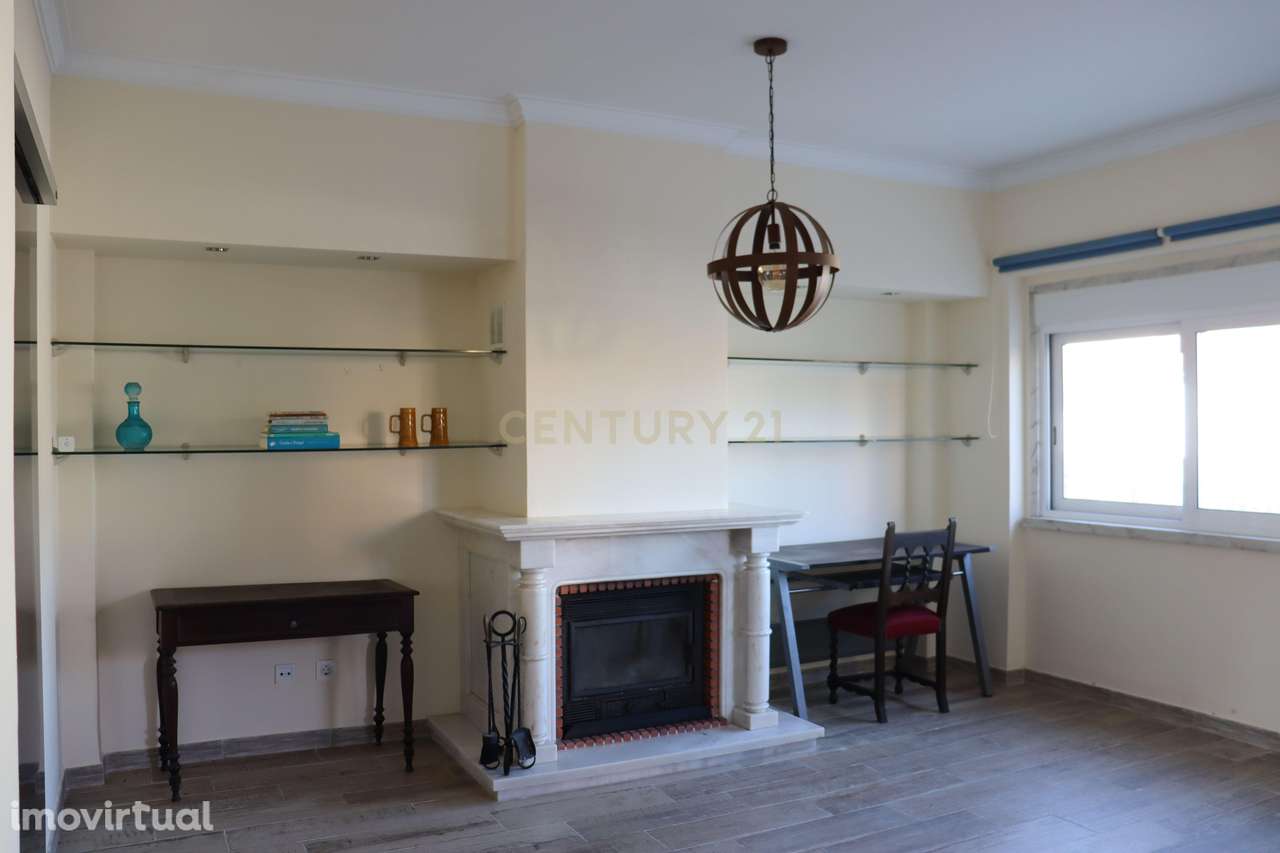 Arrenda-se moradia em Algueirão, lote de 463 m² - Grande imagem: 2/25