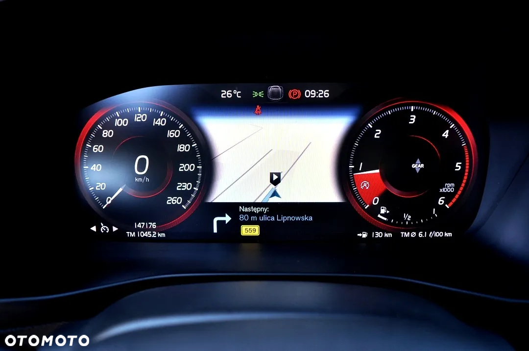 Volvo XC 40 D3 Momentum Pro - 35