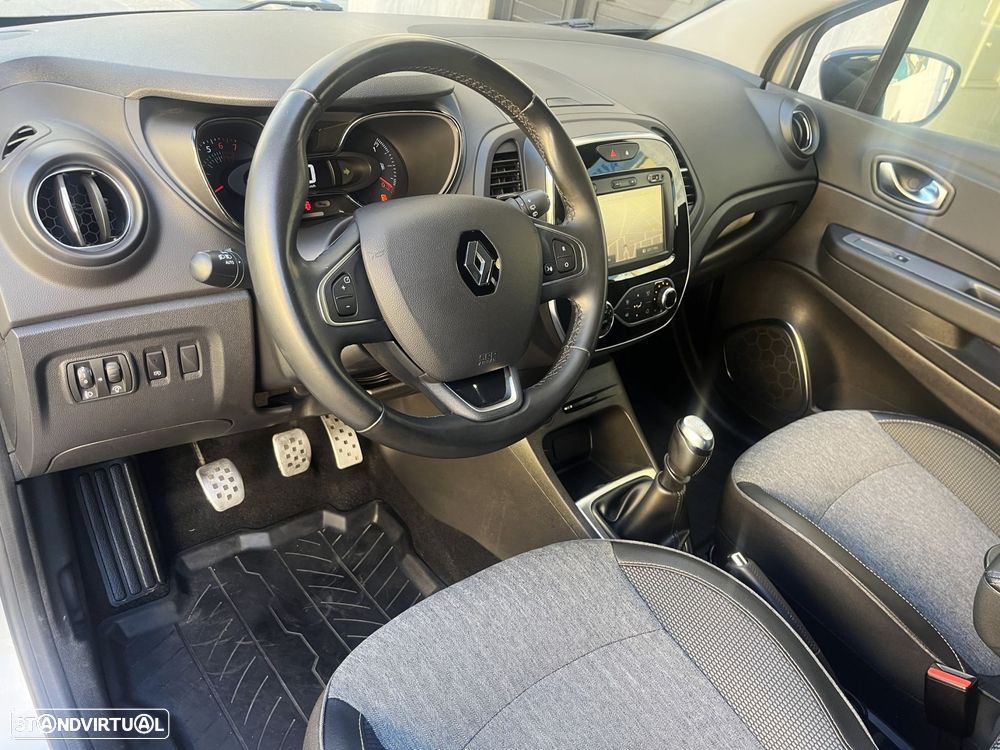 Renault Captur 1.2 TCe Exclusive - 13