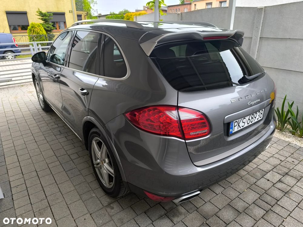 Porsche Cayenne - 3