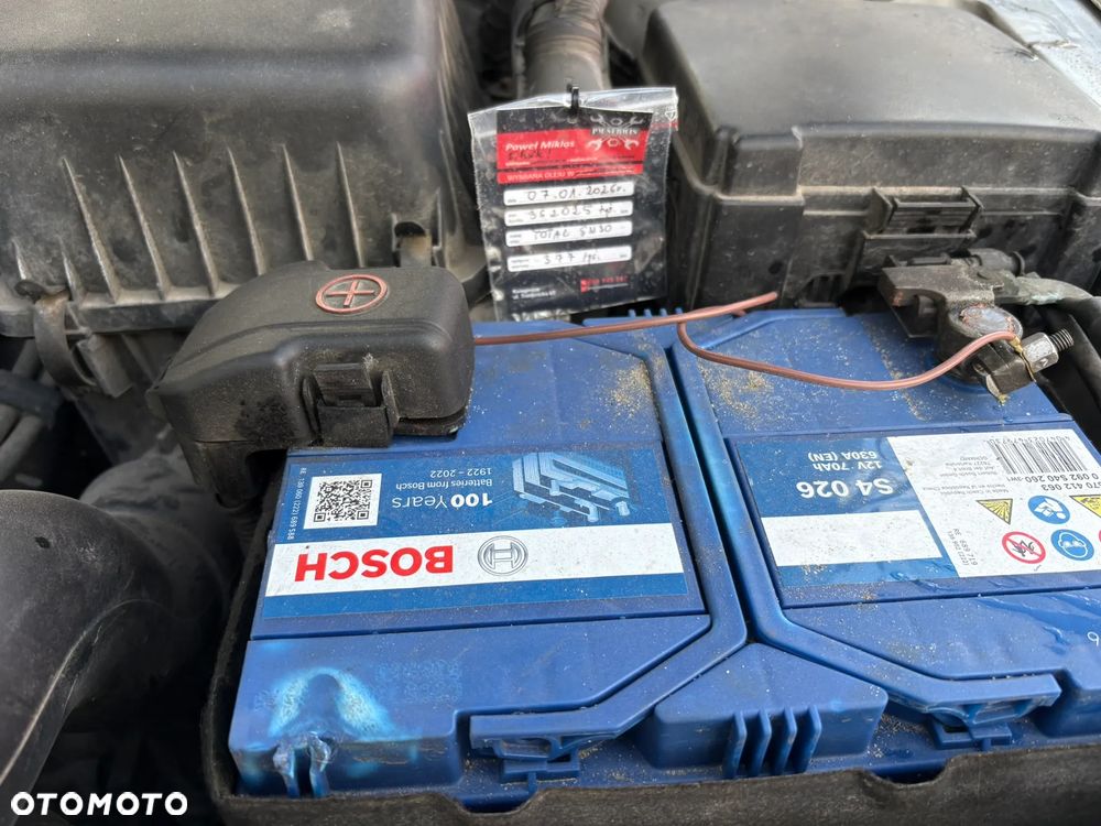 Hyundai i30 i30cw 1.6 CRDi FIFA WM Edition - 18