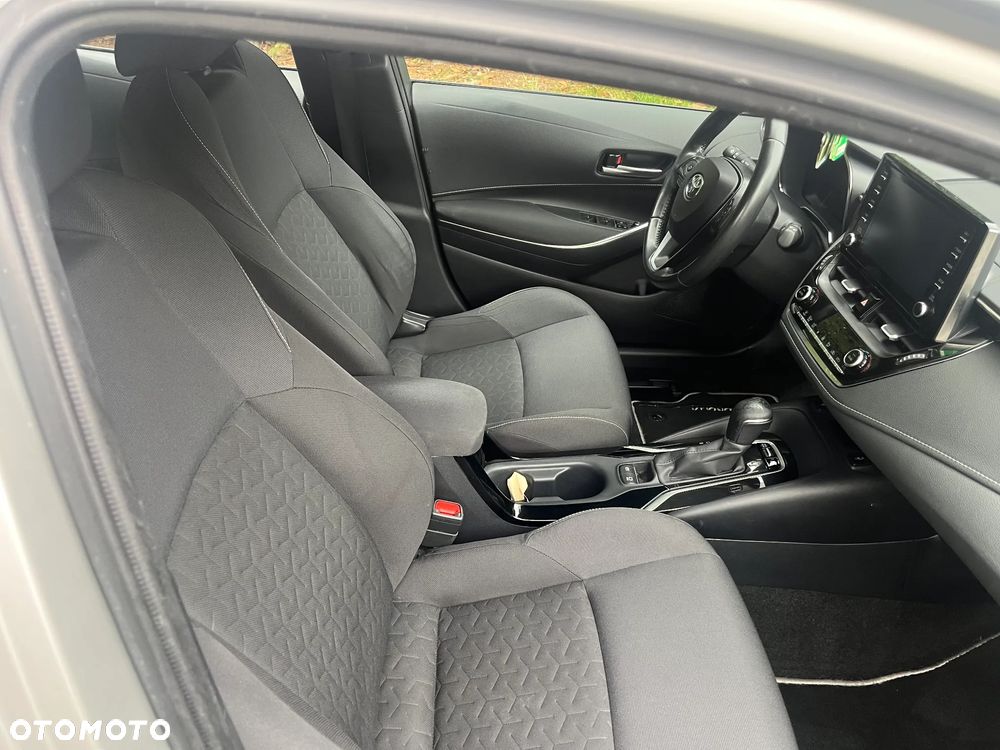 Toyota Corolla - 9