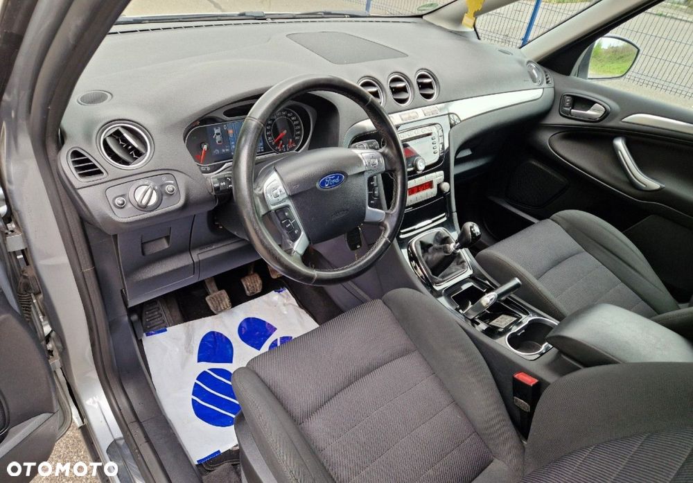 Ford S-Max 2.0 TDCi DPF Titanium - 19