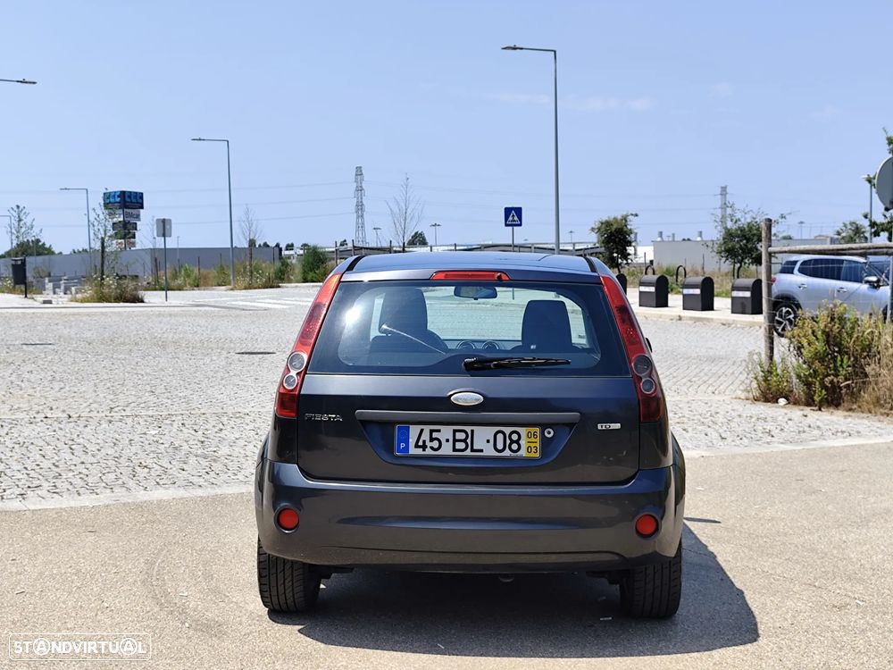 Ford Fiesta 1.4 TDCI Ambiente - 6