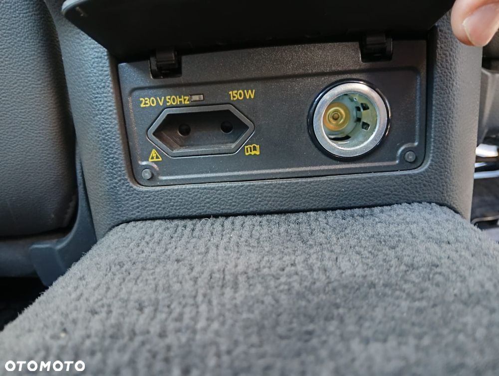 Volkswagen Passat 2.0 TDI SCR DSG Highline - 39