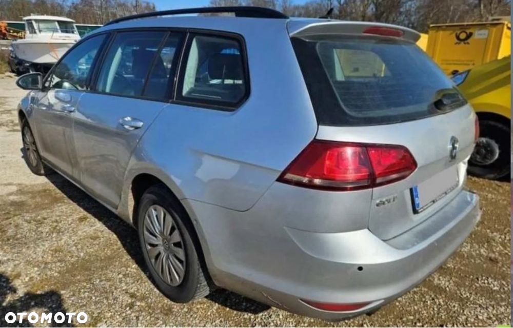 Volkswagen Golf 1.6 TDI BlueMotion Technology Trendline - 3