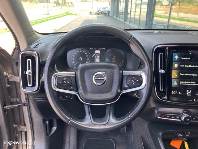 Volvo XC 40 T4 Recharge DKG Inscription Expression - 14