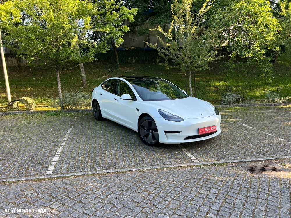 Tesla Model 3 Standard Range Plus RWD - 2