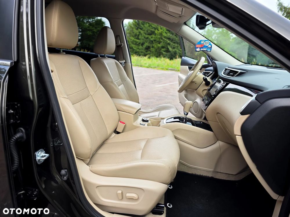 Nissan X-Trail 2.0 dCi ALL-MODE 4x4i Xtronic Tekna - 23