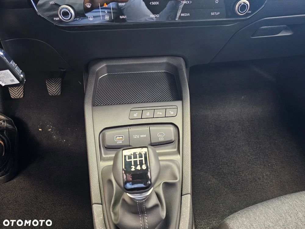 Kia Stonic 1.0 T-GDI M - 11