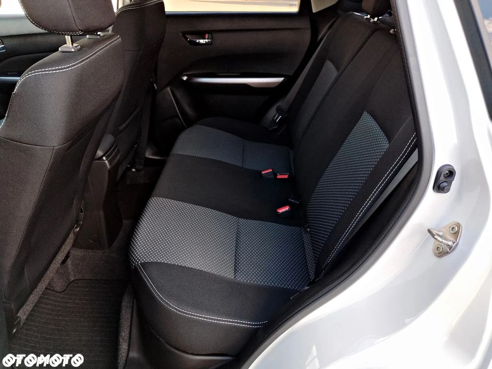 Suzuki Vitara - 18
