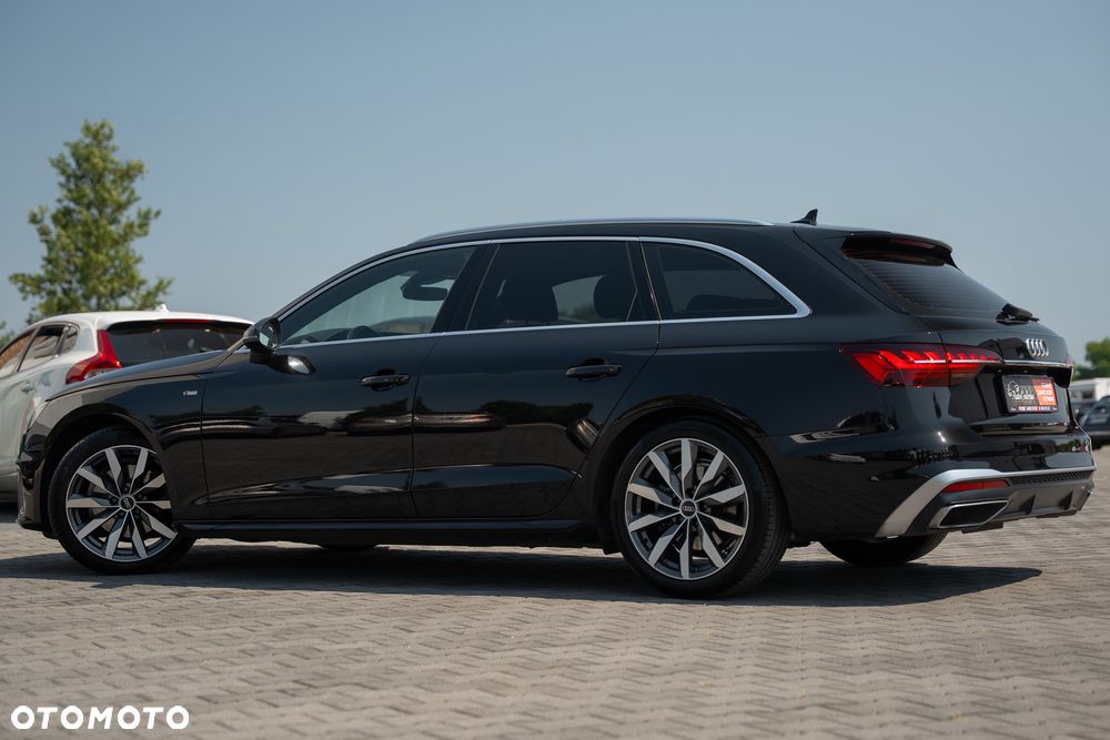 Audi A4 Avant 35 TFSI S tronic S line - 14