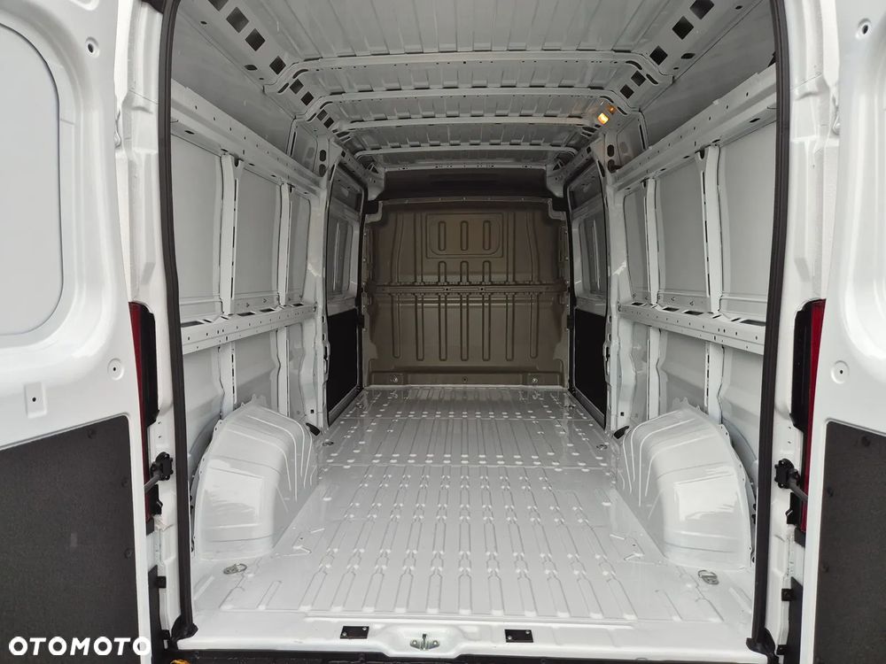 Opel Movano Furgon L3H2 Heavy - 3