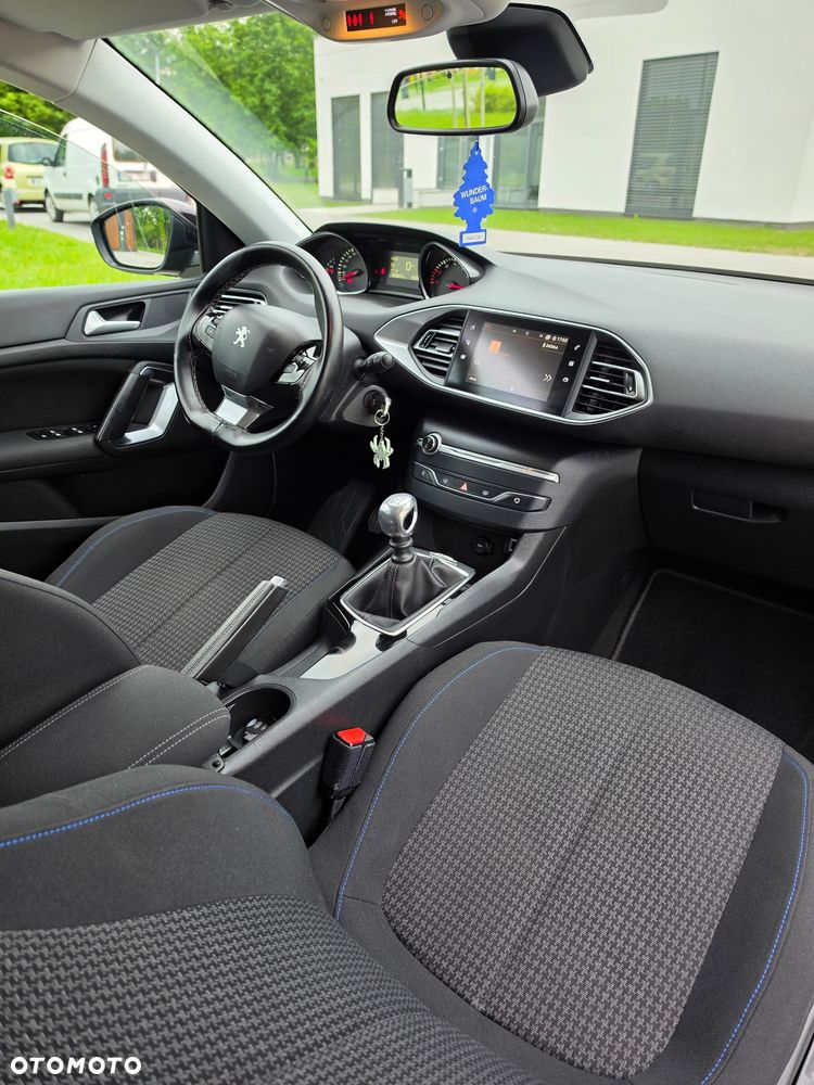 Peugeot 308 1.2 PureTech Active S&S - 8