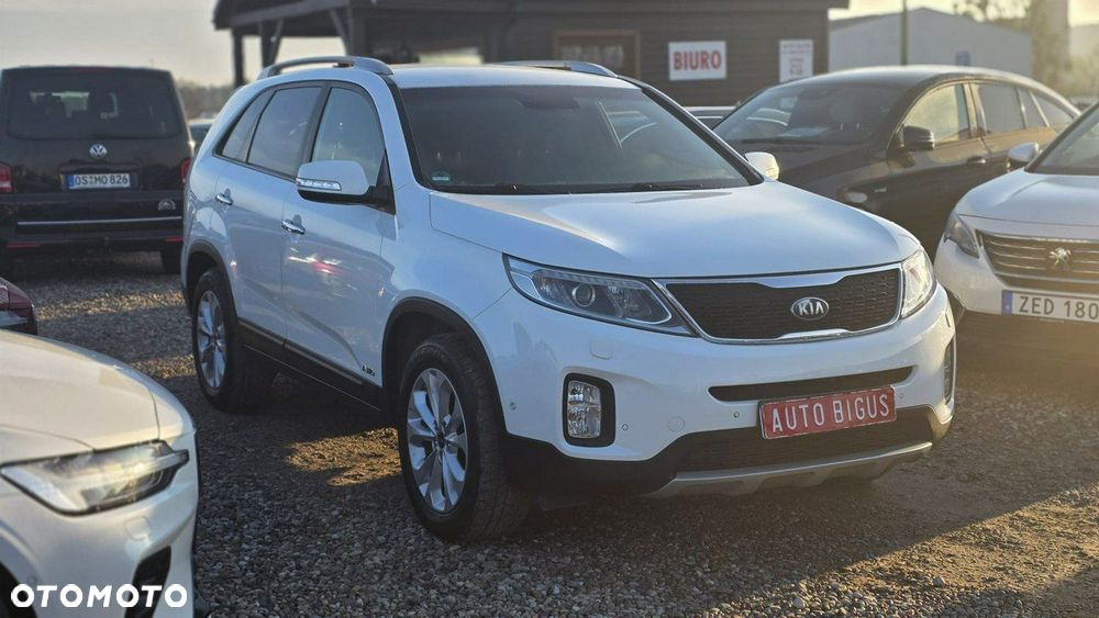 Kia Sorento - 4