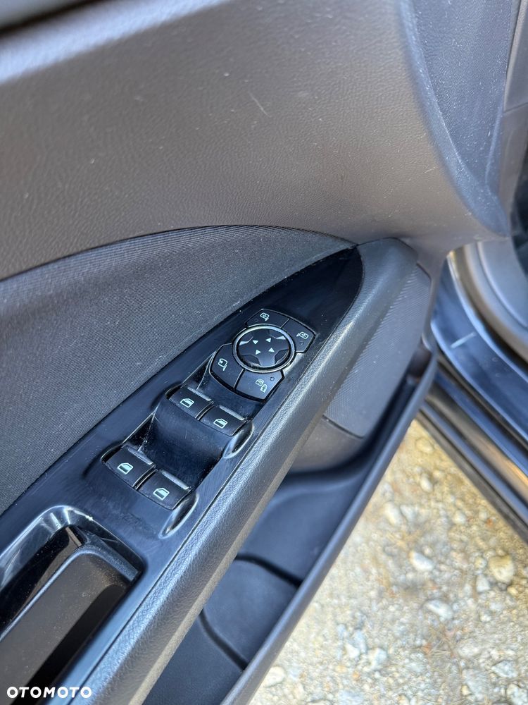 Ford Mondeo 1.5 EcoBoost Titanium - 21